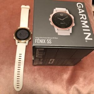 Garmin Fenix 5S - Rose Gold